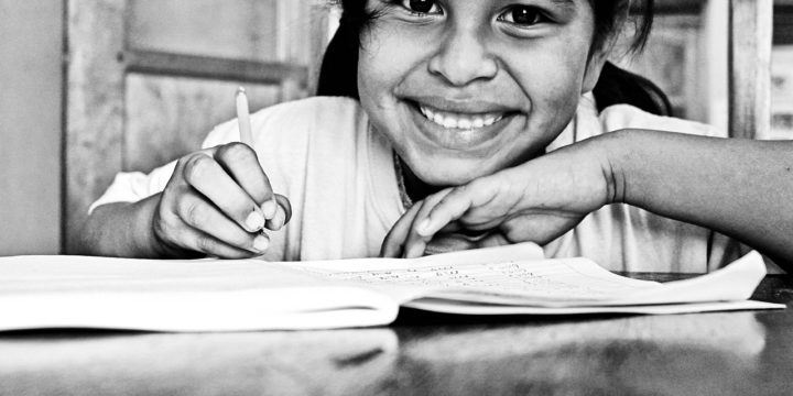 Kembali ke Sekolah? Mengkaji Kebijakan Belajar Kembali di Sekolah.